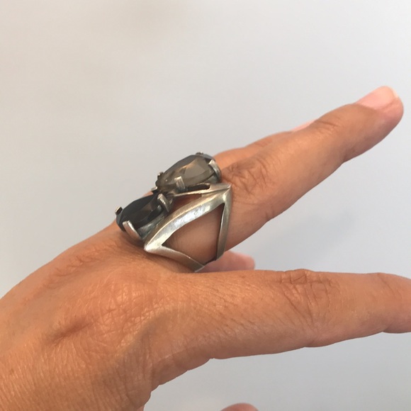 Ring. - Picture 4 of 6